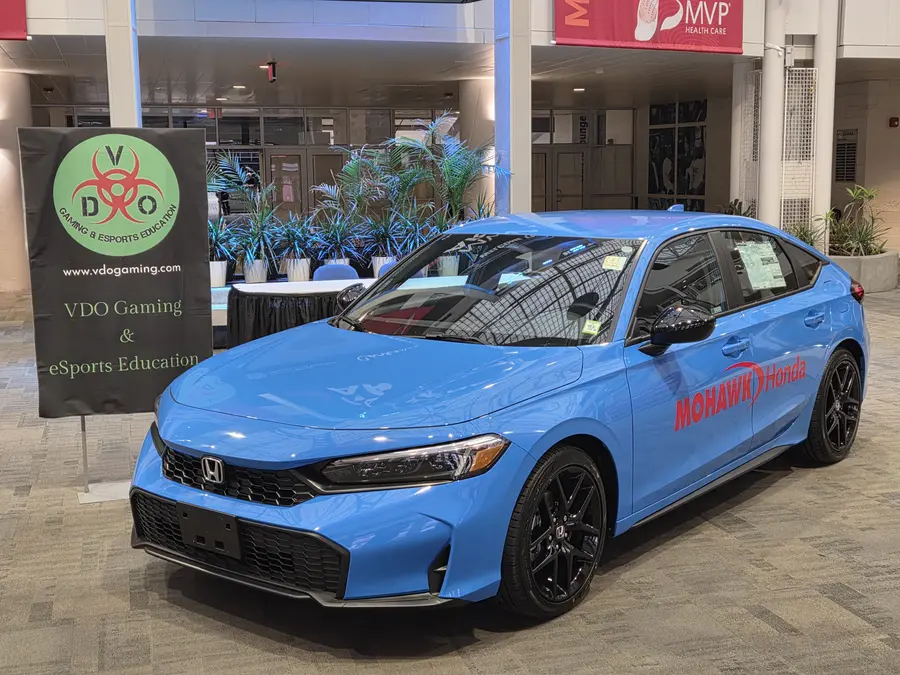 Mohawk Honda's display alongside the VDO Gaming banner